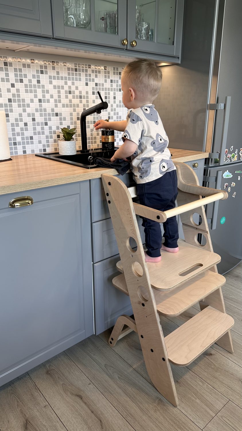 Montessori Learning Tower Kitchen Helper Baby High Chair LOUIS